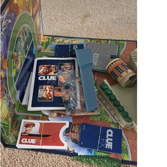 Vintage Clue FX Talking Board Game from 2003 - Picture 14 of 15
